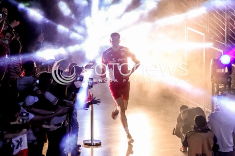  05.01.2016 BERLIN NIEMCY<br />SIATKOWKA MEZCZYZN KWALIFIKACJE DO IGRZYSK OLIMPIJSKICH W BRAZYLII <br />2016 Mens Volleyball European Olympic Qualification Tournament in Berlin<br />MECZ POLSKA - SERBIA ( Poland - Serbia ) <br />N/Z BARTOSZ KUREK PODCZAS PREZENTACJI ZESPOLU<br /> 