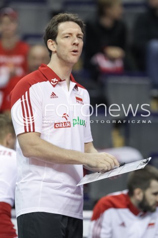  07.01.2016 BERLIN NIEMCY<br />SIATKOWKA MEZCZYZN KWALIFIKACJE DO IGRZYSK OLIMPIJSKICH W BRAZYLII <br />2016 Mens Volleyball European Olympic Qualification Tournament in Berlin<br />MECZ POLSKA - BELGIA ( Poland -Belgium ) <br />N/Z STEPHANE ANTIGA - I TRENER ( HEAD COACH ) SYLWETKA <br /> 