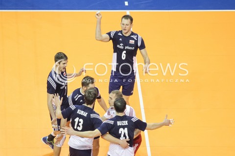  07.01.2016 BERLIN NIEMCY<br />SIATKOWKA MEZCZYZN KWALIFIKACJE DO IGRZYSK OLIMPIJSKICH W BRAZYLII <br />2016 Mens Volleyball European Olympic Qualification Tournament in Berlin<br />MECZ POLSKA - BELGIA ( Poland -Belgium ) <br />N/Z BARTOSZ KUREK KAROL KLOS RADOSC EMOCJE <br /> 