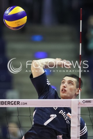  07.01.2016 BERLIN NIEMCY<br />SIATKOWKA MEZCZYZN KWALIFIKACJE DO IGRZYSK OLIMPIJSKICH W BRAZYLII <br />2016 Mens Volleyball European Olympic Qualification Tournament in Berlin<br />MECZ POLSKA - BELGIA ( Poland -Belgium ) <br />N/Z WOJCIECH ZALINSKI SYLWETKA ATAK<br /> 
