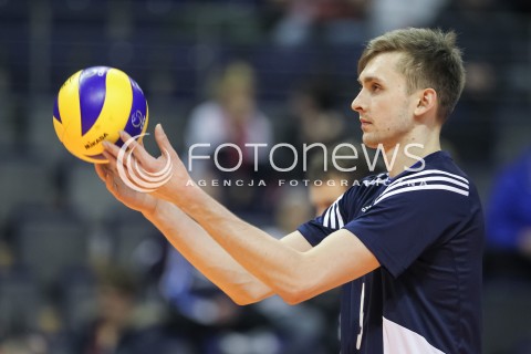  07.01.2016 BERLIN NIEMCY<br />SIATKOWKA MEZCZYZN KWALIFIKACJE DO IGRZYSK OLIMPIJSKICH W BRAZYLII <br />2016 Mens Volleyball European Olympic Qualification Tournament in Berlin<br />MECZ POLSKA - BELGIA ( Poland -Belgium ) <br />N/Z MATEUSZ BIENIEK SYLWETKA <br /> 