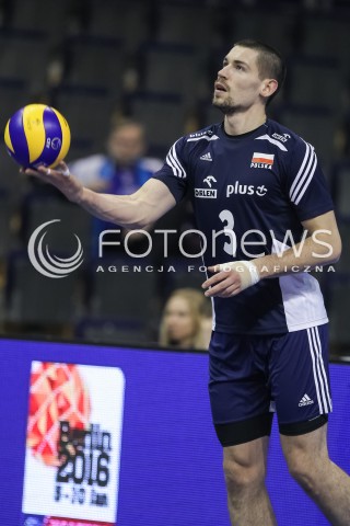  07.01.2016 BERLIN NIEMCY<br />SIATKOWKA MEZCZYZN KWALIFIKACJE DO IGRZYSK OLIMPIJSKICH W BRAZYLII <br />2016 Mens Volleyball European Olympic Qualification Tournament in Berlin<br />MECZ POLSKA - BELGIA ( Poland -Belgium ) <br />N/Z DAWID KONARSKI SYLWETKA <br /> 