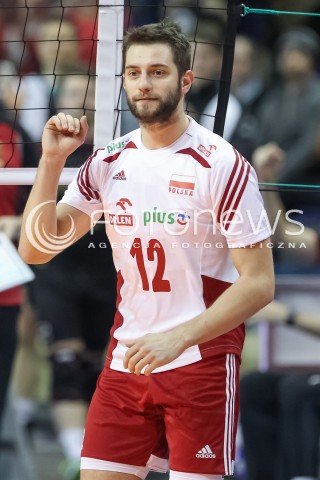  08.01.2016 BERLIN NIEMCY<br />SIATKOWKA MEZCZYZN KWALIFIKACJE DO IGRZYSK OLIMPIJSKICH W BRAZYLII <br />2016 Mens Volleyball European Olympic Qualification Tournament in Berlin<br />MECZ POLSKA - NIEMCY ( Poland - Germany ) <br />N/Z GRZEGORZ LOMACZ RADOSC EMOCJE SYLWETKA <br /> 