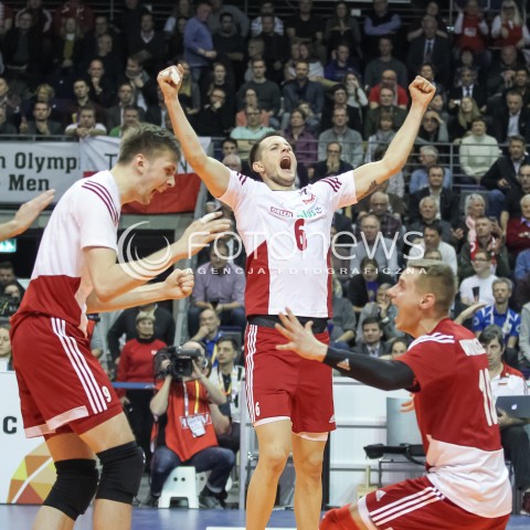 08.01.2016 BERLIN NIEMCY<br />SIATKOWKA MEZCZYZN KWALIFIKACJE DO IGRZYSK OLIMPIJSKICH W BRAZYLII <br />2016 Mens Volleyball European Olympic Qualification Tournament in Berlin<br />MECZ POLSKA - NIEMCY ( Poland - Germany ) <br />N/Z BARTOSZ KUREK RADOSC EMOCJE MATEUSZ BIENIEK DAMIAN WOJTASZEK <br /> 