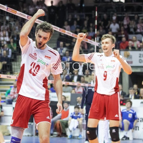  08.01.2016 BERLIN NIEMCY<br />SIATKOWKA MEZCZYZN KWALIFIKACJE DO IGRZYSK OLIMPIJSKICH W BRAZYLII <br />2016 Mens Volleyball European Olympic Qualification Tournament in Berlin<br />MECZ POLSKA - NIEMCY ( Poland - Germany ) <br />N/Z MATEUSZ MIKA MATEUSZ BIENIEK RADOSC EMOCJE <br /> 