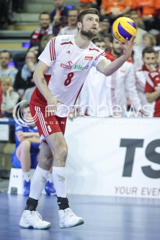  08.01.2016 BERLIN NIEMCY<br />SIATKOWKA MEZCZYZN KWALIFIKACJE DO IGRZYSK OLIMPIJSKICH W BRAZYLII <br />2016 Mens Volleyball European Olympic Qualification Tournament in Berlin<br />MECZ POLSKA - NIEMCY ( Poland - Germany ) <br />N/Z ANDRZEJ WRONA SYLWETKA <br /> 