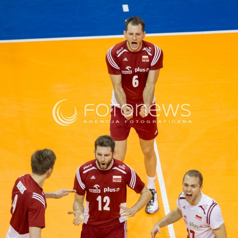  09.01.2016 BERLIN NIEMCY<br />SIATKOWKA MEZCZYZN KWALIFIKACJE DO IGRZYSK OLIMPIJSKICH W BRAZYLII <br />2016 Mens Volleyball European Olympic Qualification Tournament in Berlin<br />POLFINAL 2 - SEMIFINAL<br />MECZ FRANCJA - POLSKA ( France - Poland ) <br />N/Z BARTOSZ KUREK GRZEGORZ LOMACZ PAWEL ZATORSKI RADOSC EMOCJE <br /> 