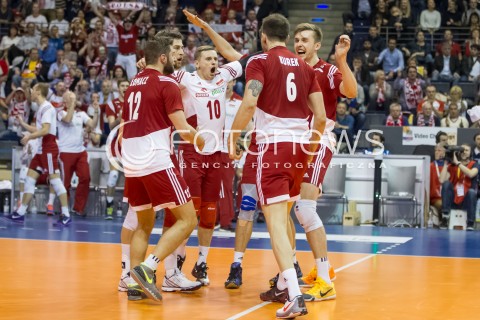  09.01.2016 BERLIN NIEMCY<br />SIATKOWKA MEZCZYZN KWALIFIKACJE DO IGRZYSK OLIMPIJSKICH W BRAZYLII <br />2016 Mens Volleyball European Olympic Qualification Tournament in Berlin<br />POLFINAL 2 - SEMIFINAL<br />MECZ FRANCJA - POLSKA ( France - Poland ) <br />N/Z DAMIAN WOJTASZEK MATEUSZ BIENIEK RADOSC EMOCJE <br /> 