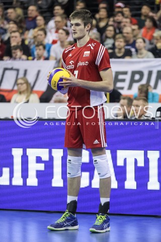  09.01.2016 BERLIN NIEMCY<br />SIATKOWKA MEZCZYZN KWALIFIKACJE DO IGRZYSK OLIMPIJSKICH W BRAZYLII <br />2016 Mens Volleyball European Olympic Qualification Tournament in Berlin<br />POLFINAL 2 - SEMIFINAL<br />MECZ FRANCJA - POLSKA ( France - Poland ) <br />N/Z KAROL KLOS SYLWETKA <br /> 
