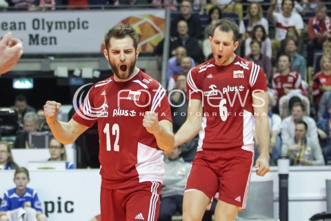  09.01.2016 BERLIN NIEMCY<br />SIATKOWKA MEZCZYZN KWALIFIKACJE DO IGRZYSK OLIMPIJSKICH W BRAZYLII <br />2016 Mens Volleyball European Olympic Qualification Tournament in Berlin<br />POLFINAL 2 - SEMIFINAL<br />MECZ FRANCJA - POLSKA ( France - Poland ) <br />N/Z GRZEGORZ LOMACZ BARTOSZ KUREK RADOSC EMOCJE <br /> 