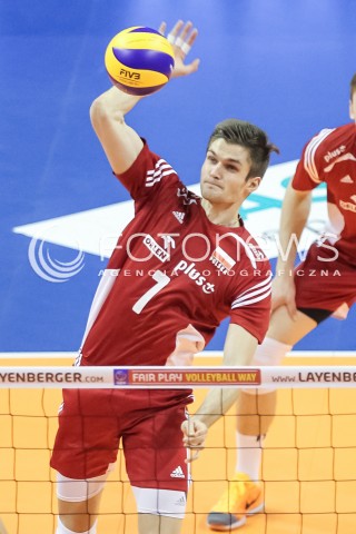  09.01.2016 BERLIN NIEMCY<br />SIATKOWKA MEZCZYZN KWALIFIKACJE DO IGRZYSK OLIMPIJSKICH W BRAZYLII <br />2016 Mens Volleyball European Olympic Qualification Tournament in Berlin<br />POLFINAL 2 - SEMIFINAL<br />MECZ FRANCJA - POLSKA ( France - Poland ) <br />N/Z KAROL KLOS <br /> 