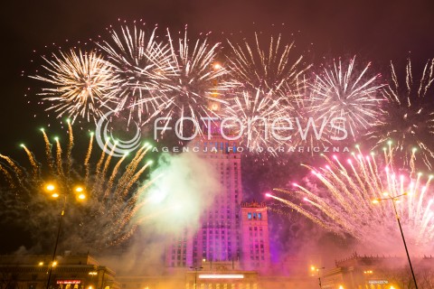  10.01.2016 WARSZAWA <br />FINAL 24 EDYCJI WIELKIEJ ORKIESTRY SWIATECZNEJ POMOCY <br />SWIATELKO DO NIEBA <br />N/Z PALAC KULTURY I NAUKI<br /> 
