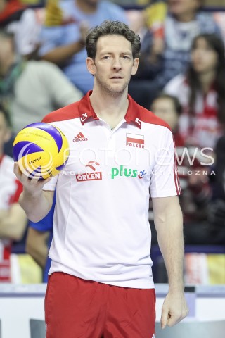  10.01.2016 BERLIN NIEMCY<br />SIATKOWKA MEZCZYZN KWALIFIKACJE DO IGRZYSK OLIMPIJSKICH W BRAZYLII <br />2016 Mens Volleyball European Olympic Qualification Tournament in Berlin<br />MECZ O 3. MIEJSCE - 3RD PLACE MATCH<br />MECZ POLSKA - NIEMCY ( Poland - Germany ) <br />N/Z STEPHANE ANTIGA - I TRENER ( HEAD COACH ) SYLWETKA PILKA<br /> 
