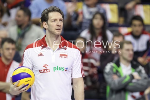  10.01.2016 BERLIN NIEMCY<br />SIATKOWKA MEZCZYZN KWALIFIKACJE DO IGRZYSK OLIMPIJSKICH W BRAZYLII <br />2016 Mens Volleyball European Olympic Qualification Tournament in Berlin<br />MECZ O 3. MIEJSCE - 3RD PLACE MATCH<br />MECZ POLSKA - NIEMCY ( Poland - Germany ) <br />N/Z STEPHANE ANTIGA - I TRENER ( HEAD COACH ) SYLWETKA PILKA<br /> 