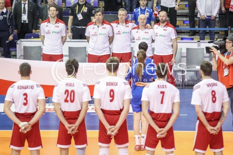  10.01.2016 BERLIN NIEMCY<br />SIATKOWKA MEZCZYZN KWALIFIKACJE DO IGRZYSK OLIMPIJSKICH W BRAZYLII <br />2016 Mens Volleyball European Olympic Qualification Tournament in Berlin<br />MECZ O 3. MIEJSCE - 3RD PLACE MATCH<br />MECZ POLSKA - NIEMCY ( Poland - Germany ) <br />N/Z STEPHANE ANTIGA - I TRENER ( HEAD COACH ) PHILIPPE BLAIN - II TRENER ( ASSISTANT COACH ) PODCZAS PREZENTACJI ZESPOLU DRUZYNA POLSKI TEAM <br /> 