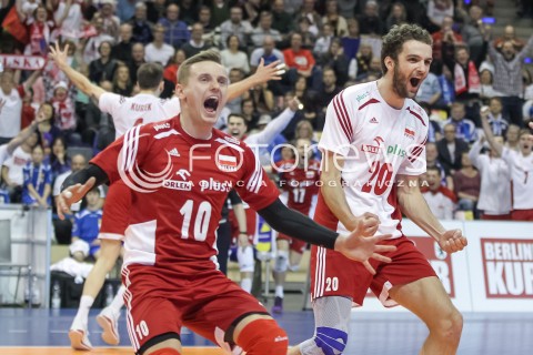  10.01.2016 BERLIN NIEMCY<br />SIATKOWKA MEZCZYZN KWALIFIKACJE DO IGRZYSK OLIMPIJSKICH W BRAZYLII <br />2016 Mens Volleyball European Olympic Qualification Tournament in Berlin<br />MECZ O 3. MIEJSCE - 3RD PLACE MATCH<br />MECZ POLSKA - NIEMCY ( Poland - Germany ) <br />N/Z DAMIAN WOJTASZEK MATEUSZ MIKA RADOSC EMOCJE WYGRANA ZWYCIESTWO AWANS<br /> 