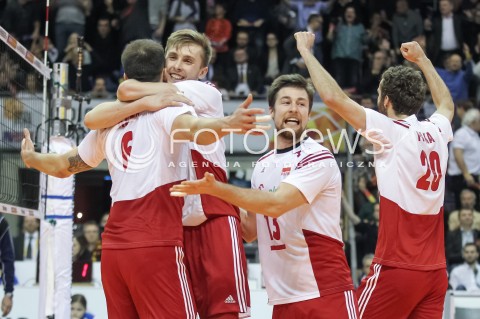  10.01.2016 BERLIN NIEMCY<br />SIATKOWKA MEZCZYZN KWALIFIKACJE DO IGRZYSK OLIMPIJSKICH W BRAZYLII <br />2016 Mens Volleyball European Olympic Qualification Tournament in Berlin<br />MECZ O 3. MIEJSCE - 3RD PLACE MATCH<br />MECZ POLSKA - NIEMCY ( Poland - Germany ) <br />N/Z MATEUSZ BIENIEK MICHAL KUBIAK RADOSC EMOCJE WYGRANA ZWYCIESTWO AWANS<br /> 