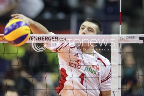  10.01.2016 BERLIN NIEMCY<br />SIATKOWKA MEZCZYZN KWALIFIKACJE DO IGRZYSK OLIMPIJSKICH W BRAZYLII <br />2016 Mens Volleyball European Olympic Qualification Tournament in Berlin<br />MECZ O 3. MIEJSCE - 3RD PLACE MATCH<br />MECZ POLSKA - NIEMCY ( Poland - Germany ) <br />N/Z WOJCIECH ZALINSKI SYLWETKA ATAK<br /> 