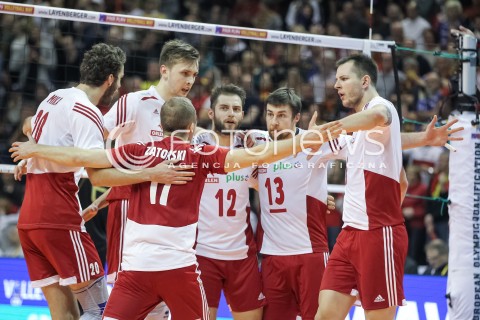  10.01.2016 BERLIN NIEMCY<br />SIATKOWKA MEZCZYZN KWALIFIKACJE DO IGRZYSK OLIMPIJSKICH W BRAZYLII <br />2016 Mens Volleyball European Olympic Qualification Tournament in Berlin<br />MECZ O 3. MIEJSCE - 3RD PLACE MATCH<br />MECZ POLSKA - NIEMCY ( Poland - Germany ) <br />N/Z MATEUSZ BIENIEK GRZEGORZ LOMACZ MICHAL KUBIAK BARTOSZ KUREK RADOSC EMOCJE <br /> 