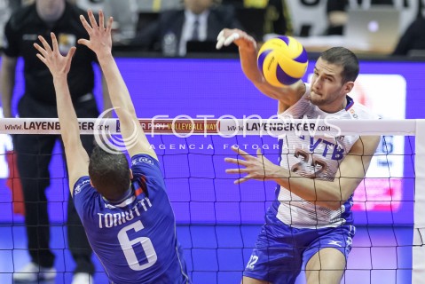  10.01.2016 BERLIN NIEMCY<br />SIATKOWKA MEZCZYZN KWALIFIKACJE DO IGRZYSK OLIMPIJSKICH W BRAZYLII <br />2016 Mens Volleyball European Olympic Qualification Tournament in Berlin<br />MECZ O 1. MIEJSCE I AWANS DO RIO - FINAL<br />MECZ FRANCJA - ROSJA ( France - Russia ) <br />N/Z ALEXANDER MARKIN <br /> 