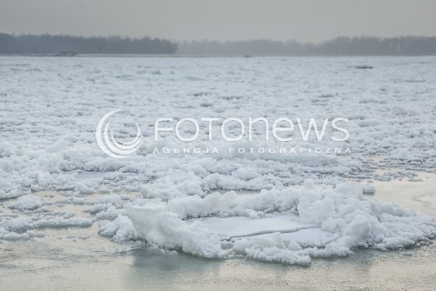  11.01.2016 GASSY<br />
ZAMARZNIETA WISLA<br />
N/Z LOD KRA NA WISLE<br />
 