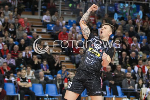  13.01.2016 RZESZOW<br />SIATKOWKA PLUSLIGA 2015/2016 MEN VOLLEYBALL POLAND POLISH PLUS LIGA LEAGUE SEASON 2015/2016<br />MECZ ASSECO RESOVIA RZESZOW - EFFECTOR KIELCE <br />N/Z KRZYSZTOF IGNACZAK SYLWETKA RADOSC EMOCJE <br /> 