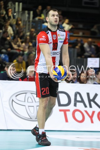  13.01.2016 RZESZOW<br />SIATKOWKA PLUSLIGA 2015/2016 MEN VOLLEYBALL POLAND POLISH PLUS LIGA LEAGUE SEASON 2015/2016<br />MECZ ASSECO RESOVIA RZESZOW - EFFECTOR KIELCE <br />N/Z DOMINIK WITCZAK SYLWETKA <br /> 
