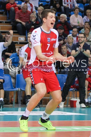  13.01.2016 RZESZOW<br />SIATKOWKA PLUSLIGA 2015/2016 MEN VOLLEYBALL POLAND POLISH PLUS LIGA LEAGUE SEASON 2015/2016<br />MECZ ASSECO RESOVIA RZESZOW - EFFECTOR KIELCE <br />N/Z MICHAL KEDZIERSKI SYLWETKA RADOSC EMOCJE <br /> 