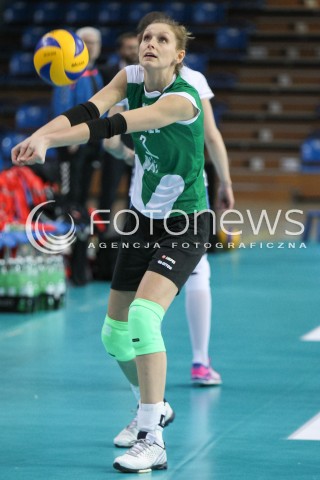  14.01.2016 RZESZOW<br />SIATKOWKA ORLEN LIGA 2015/2016 WOMEN VOLLEYBALL POLAND POLISH ORLENLIGA LEAGUE SEASON 2015/2016<br />MECZ DEVELOPRES SKYRES RZESZOW - IMPEL WROCLAW<br />N/Z JOANNA KACZOR SYLWETKA <br /> 