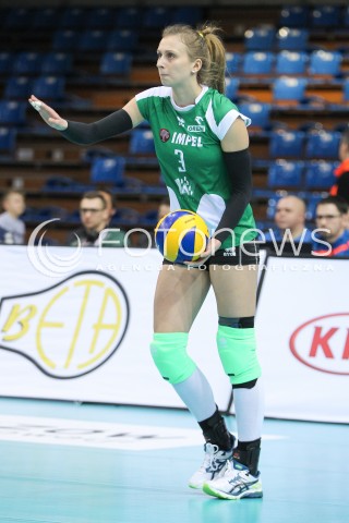  14.01.2016 RZESZOW<br />SIATKOWKA ORLEN LIGA 2015/2016 WOMEN VOLLEYBALL POLAND POLISH ORLENLIGA LEAGUE SEASON 2015/2016<br />MECZ DEVELOPRES SKYRES RZESZOW - IMPEL WROCLAW<br />N/Z MONIKA PTAK SYLWETKA <br /> 