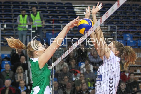  14.01.2016 RZESZOW<br />SIATKOWKA ORLEN LIGA 2015/2016 WOMEN VOLLEYBALL POLAND POLISH ORLENLIGA LEAGUE SEASON 2015/2016<br />MECZ DEVELOPRES SKYRES RZESZOW - IMPEL WROCLAW<br />N/Z MILENA RADECKA MAGDALENA HAWRYLA <br /> 