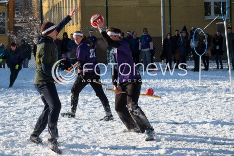  16.01.2016 WARSZAWA<br /> DRUGIE MISTRZOSTWA POLSKI W QUIDDITCHU<br />ELIMINACJE DO MISTRZOSTW EUROPY <br />N/Z MECZ ZESPOLOW KRAKOW DRAGONS I WARSAW MERMAIDS <br /> 