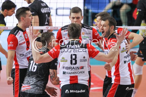  16.01.2016 RZESZOW<br />SIATKOWKA PLUSLIGA 2015/2016 MEN VOLLEYBALL POLAND POLISH PLUS LIGA LEAGUE SEASON 2015/2016<br />MECZ ASSECO RESOVIA RZESZOW - LOTOS TREFL GDANSK <br />N/Z DMYTRO PASHYTSKYY ( PASZYCKI ) DOMINIK WITCZAK KRZYSZTOF IGNACZAK THOMAS JAESCHKE RADOSC EMOCJE CIESZYNKA<br /> 