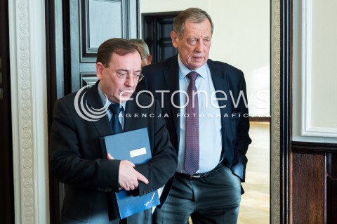  19.01.2016 WARSZAWA<br /> POSIEDZENIE RADY MINISTROW<br /> N/Z  MARIUSZ KAMINSKI I JAN SZYSZKO<br /> 
