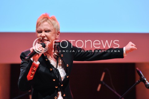  21.01.2016 WARSZAWA<br />KONCERT CHARYTATYWNY BUDZIMY MARIUSZA<br />N/Z EWA BLASZCZYK<br /> 