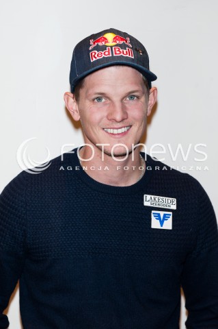  22.01.2016 WARSZAWA<br />
THOMAS MORGENSTERN W EMPIKU<br />
N/Z THOMAS MORGENSTERN<br />
 