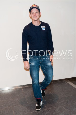  22.01.2016 WARSZAWA<br />
THOMAS MORGENSTERN W EMPIKU<br />
N/Z THOMAS MORGENSTERN<br />
 