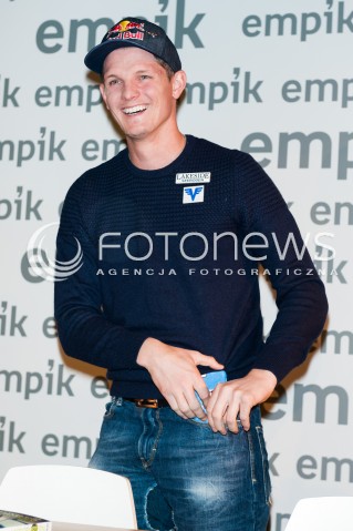  22.01.2016 WARSZAWA<br />
THOMAS MORGENSTERN W EMPIKU<br />
N/Z THOMAS MORGENSTERN<br />
 