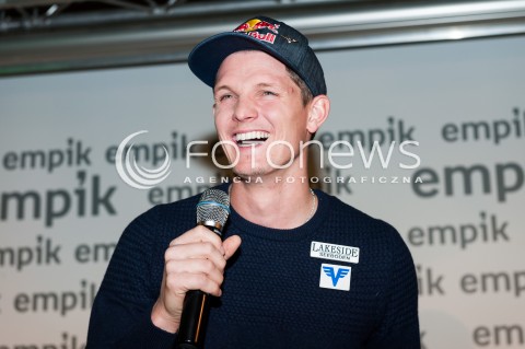  22.01.2016 WARSZAWA<br />
THOMAS MORGENSTERN W EMPIKU<br />
N/Z THOMAS MORGENSTERN<br />
 