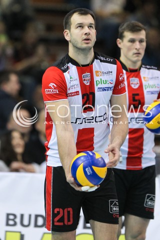  23.01.2016 RZESZOW<br />SIATKOWKA PLUSLIGA 2015/2016 MEN VOLLEYBALL POLAND POLISH PLUS LIGA LEAGUE SEASON 2015/2016<br />MECZ ASSECO RESOVIA RZESZOW - AZS CZESTOCHOWA <br />N/Z DOMINIK WITCZAK SYLWETKA <br /> 