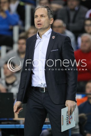  23.01.2016 RZESZOW<br />SIATKOWKA PLUSLIGA 2015/2016 MEN VOLLEYBALL POLAND POLISH PLUS LIGA LEAGUE SEASON 2015/2016<br />MECZ ASSECO RESOVIA RZESZOW - AZS CZESTOCHOWA <br />N/Z ANDRZEJ KOWAL - I TRENER ( HEAD COACH ) SYLWETKA <br /> 