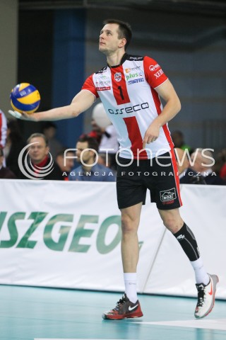  23.01.2016 RZESZOW<br />SIATKOWKA PLUSLIGA 2015/2016 MEN VOLLEYBALL POLAND POLISH PLUS LIGA LEAGUE SEASON 2015/2016<br />MECZ ASSECO RESOVIA RZESZOW - AZS CZESTOCHOWA <br />N/Z BARTOSZ KUREK SYLWETKA <br /> 