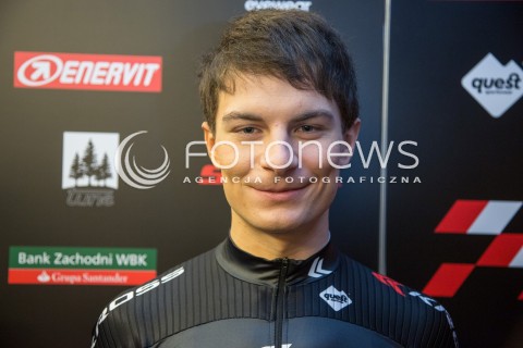  28.01.2016 WARSZAWA<br />PREZENTACJA TEAMU POLSKIEGO KROSS<br />N/Z BARTLOMIEJ WAWAK<br /> 