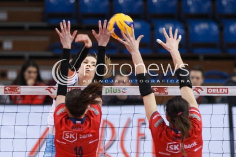  30.01.2016 RZESZOW<br />SIATKOWKA ORLEN LIGA 2015/2016 WOMEN VOLLEYBALL POLAND POLISH ORLENLIGA LEAGUE SEASON 2015/2016 <br />MECZ DEVELOPRES SKYRES RZESZOW - LEGIONOVIA LEGIONOWO <br />N/Z AGATA SKIBA <br /> 