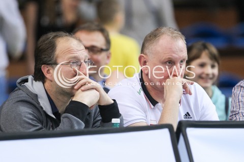  30.01.2016 RZESZOW<br />SIATKOWKA ORLEN LIGA 2015/2016 WOMEN VOLLEYBALL POLAND POLISH ORLENLIGA LEAGUE SEASON 2015/2016 <br />MECZ DEVELOPRES SKYRES RZESZOW - LEGIONOVIA LEGIONOWO <br />N/Z JACEK NAWROCKI - TRENER REPREREZENTACJI KOBIET I WALDEMAR KAWKA - II TRENER OGLADAJA MECZ<br /> 
