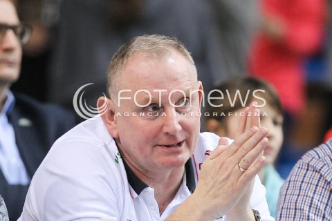  30.01.2016 RZESZOW<br />SIATKOWKA ORLEN LIGA 2015/2016 WOMEN VOLLEYBALL POLAND POLISH ORLENLIGA LEAGUE SEASON 2015/2016 <br />MECZ DEVELOPRES SKYRES RZESZOW - LEGIONOVIA LEGIONOWO <br />N/Z JACEK NAWROCKI - TRENER REPREREZENTACJI KOBIET OGLADA MECZ<br /> 