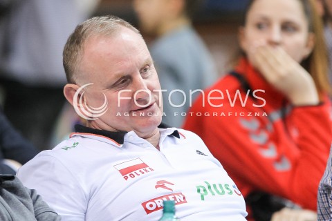  30.01.2016 RZESZOW<br />SIATKOWKA ORLEN LIGA 2015/2016 WOMEN VOLLEYBALL POLAND POLISH ORLENLIGA LEAGUE SEASON 2015/2016 <br />MECZ DEVELOPRES SKYRES RZESZOW - LEGIONOVIA LEGIONOWO <br />N/Z JACEK NAWROCKI - TRENER REPREREZENTACJI KOBIET OGLADA MECZ<br /> 