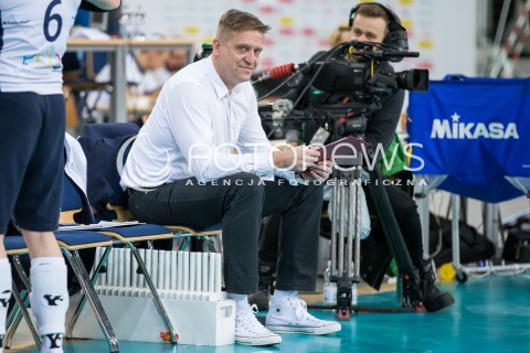  31.01.2016 LODZ SIATKOWKA ORLEN LIGA SEZON 2015/2016 WOMEN VOLLEYBALL POLISH SEASON BEEF MASTER BUDOWLANI LODZ - PTPS PILA <br />
N/Z TRENERJ JACEK PASINSKI SYLWETKA<br />
 