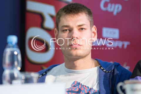  04.02.2016 LODZ <br />MITING LEKKOATLETYCZNY PEDROS CUP 2016 W ATLAS ARENIE<br />KONFERENCJA PRASOWA<br />N/Z PAWEL WOJCIECHOWSKI SYLWETKA<br /> 