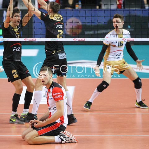  10.02.2016 RZESZOW<br />SIATKOWKA PLUSLIGA 2015/2016 MEN VOLLEYBALL POLAND POLISH PLUS LIGA LEAGUE SEASON 2015/2016<br />MECZ ASSECO RESOVIA RZESZOW - PGE SKRA BELCHATOW <br />N/Z DMYTRO PASHYTSKYY ( PASZYCKI ) SMUTEK PORAZKA PRZEGRANA EMOCJE<br /> 